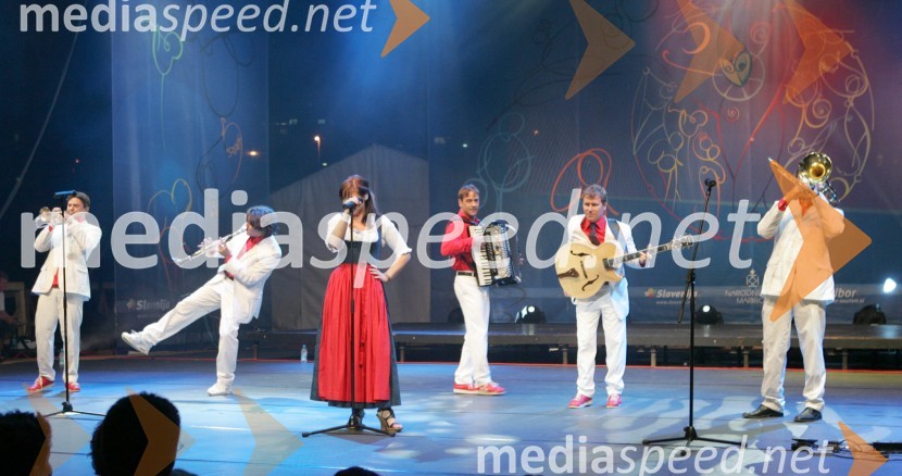 Avstrijska skupina Global Kryner, ki je Avstrijo zastopala na letošnjem izboru za EvrovizijoFestival Lent