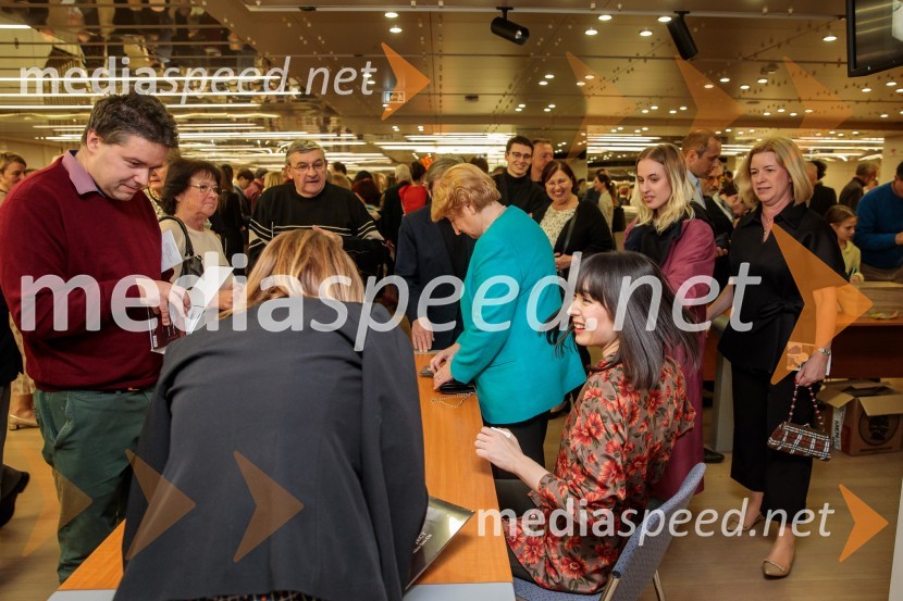   Alice Sara Ott, pianistkaSimfonični orkester mesta Birmingham, Cankarjev dom