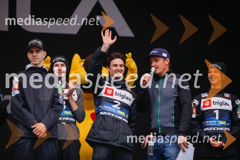  Žak Mogel, smučarski skakalec;  Žiga  Jelar, smučarski skakalec;  Maksim Bartolj, smučarski skakalec;  Mitja Šeško, moderator prireditev ;  Matija Vidic, smučarski skakalecPlanica 2024, četrtek