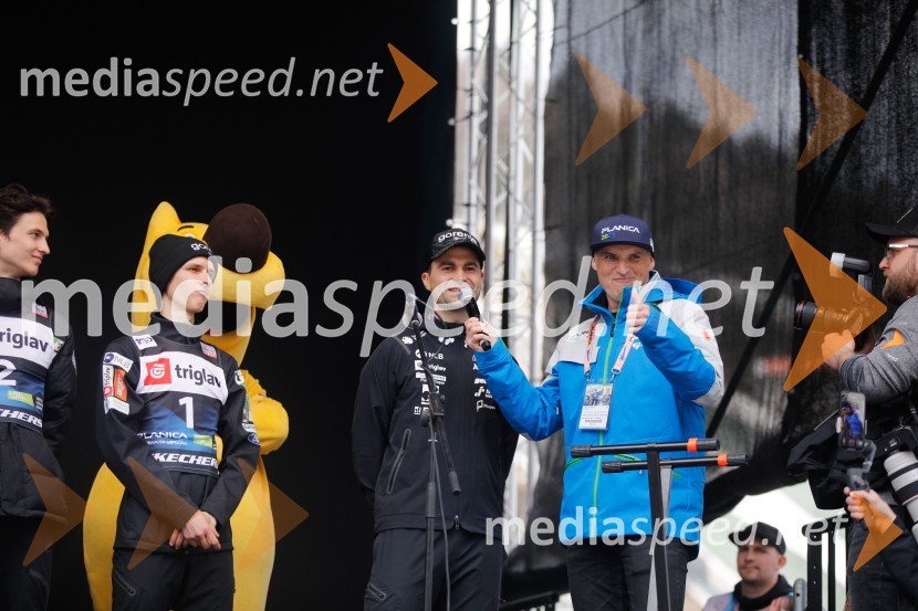  Matija Vidic, smučarski skakalec;  Robert Hrgota, trener slovenske skakalne reprezentance;  Gregor Janežič, moderatorPlanica 2024, četrtek