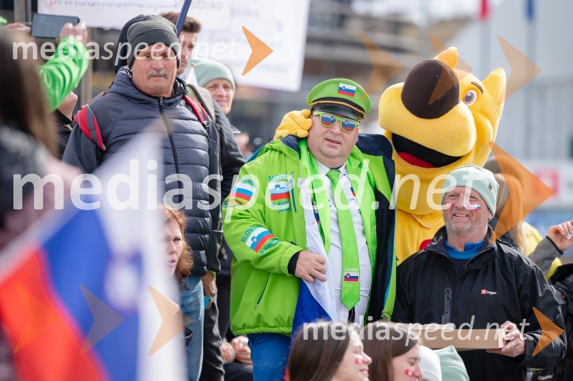  Aleksander Javornik, navijačPlanica 2024, četrtek