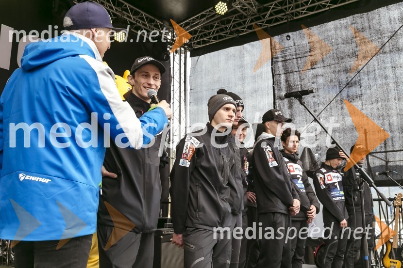  Peter  Prevc, smučarski skakalec;  Domen Prevc, smučarski skakalecPlanica 2024, četrtek