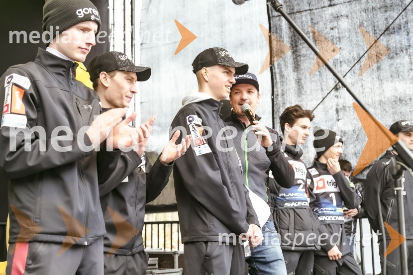  Žak Mogel, smučarski skakalec;  Mitja Šeško, moderator prireditev Planica 2024, četrtek