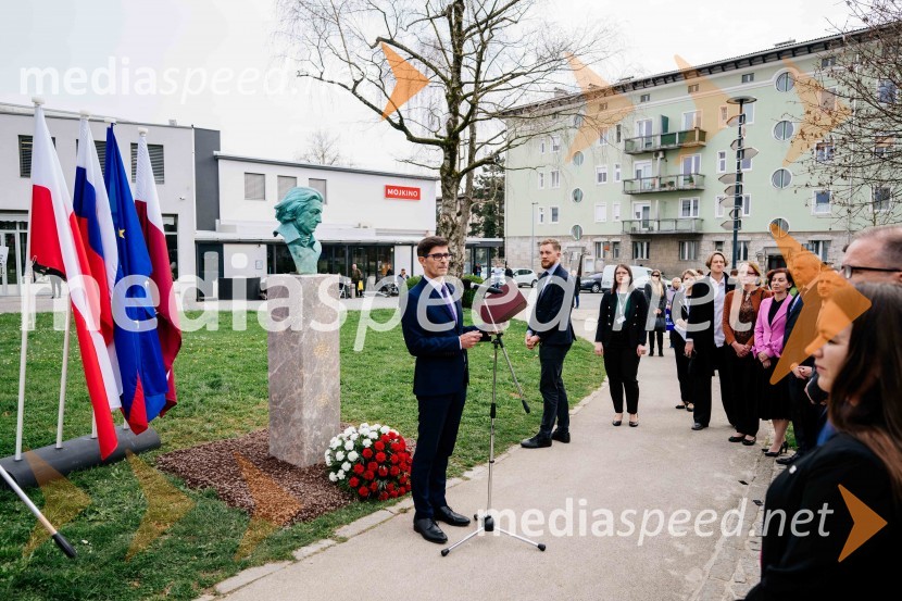  Matjaž Rakovec, župan Mestne občine KranjV Kranju postavili doprsni kip Prešernovega poljskega sodobnika