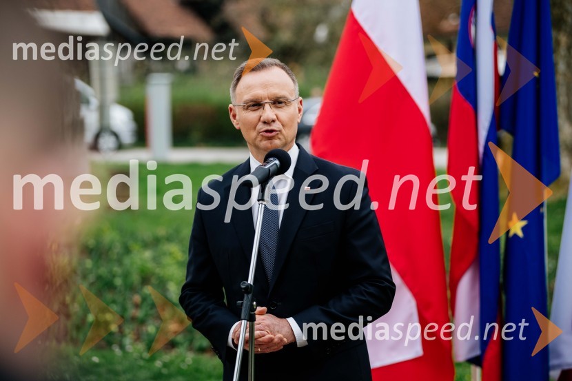  Andrzej Duda, predsednik Republike PoljskeV Kranju postavili doprsni kip Prešernovega poljskega sodobnika
