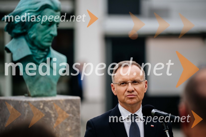  Andrzej Duda, predsednik Republike PoljskeV Kranju postavili doprsni kip Prešernovega poljskega sodobnika