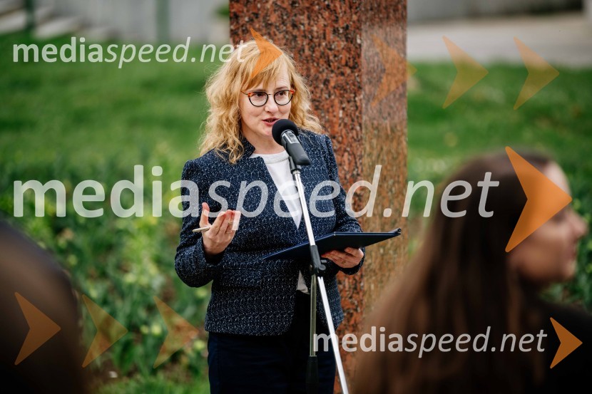  Izabela Chojnicka-WolnaV Kranju postavili doprsni kip Prešernovega poljskega sodobnika