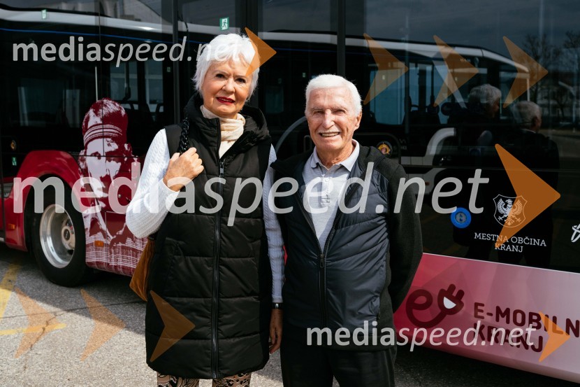 Na kranjskih cestah odslej osem električnih avtobusov
