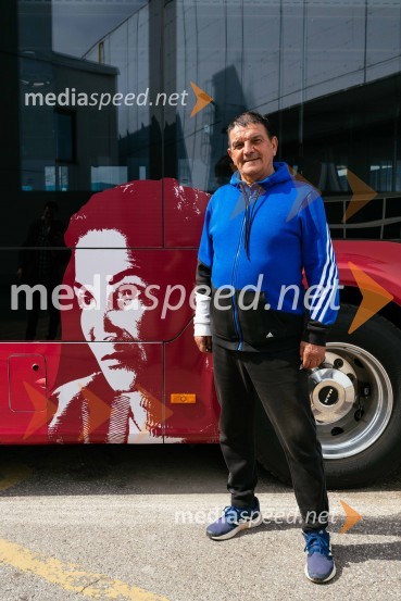 Na kranjskih cestah odslej osem električnih avtobusov