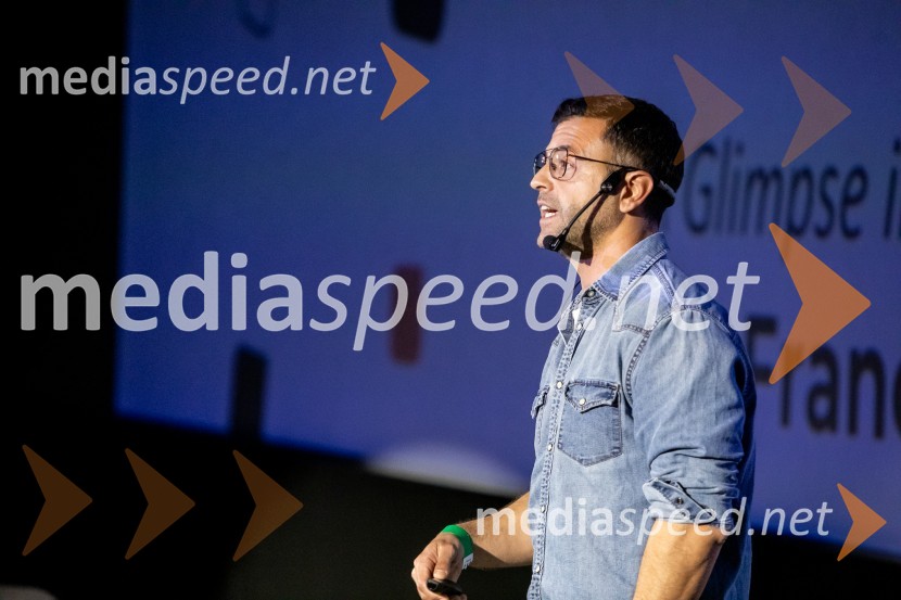  Francesco Colicci, vodja, HootsuiteDan družbenih omrežij 2024