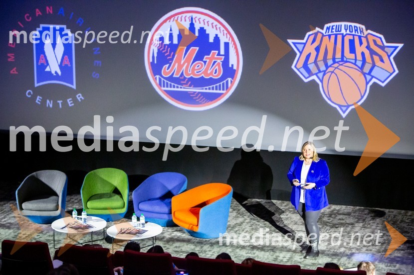  Becca Genecov, direktorica družbenih omrežij, Dallas MavericksDan družbenih omrežij 2024