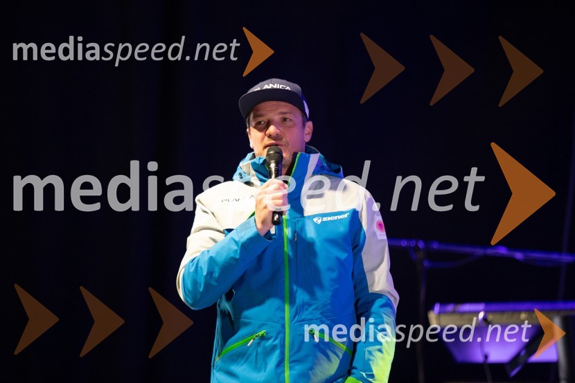  Mitja Šeško, moderator prireditev Planica 2024, petkov večerni program Miran Rudan inDESIGN