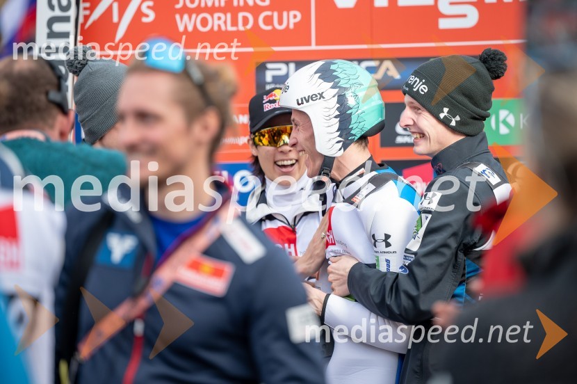  Peter  Prevc, smučarski skakalec;  Lovro Kos, smučarski skakalecPlanica 2024, petek in zmaga Petra Prevca