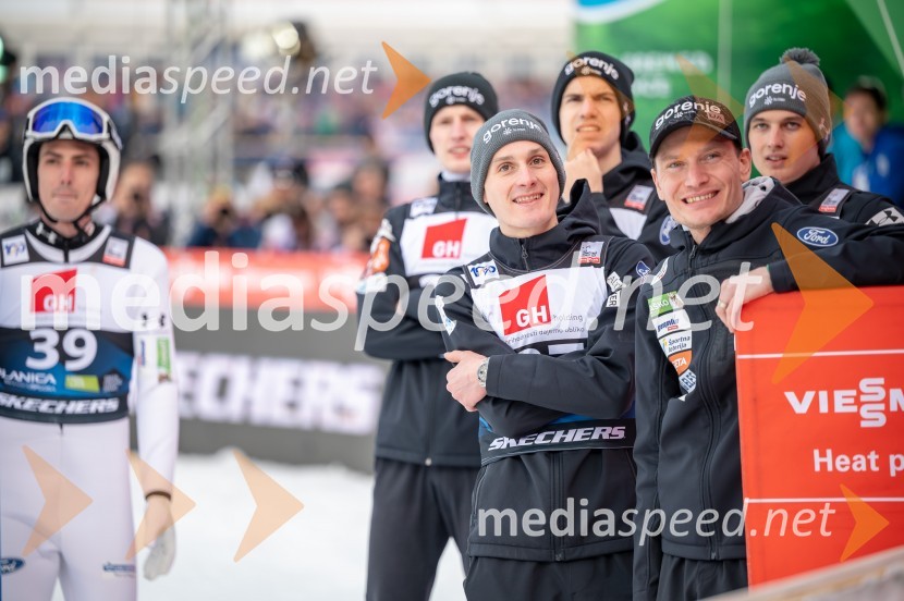  Domen Prevc, smučarski skakalec;  Anže Lanišek, smučarski skakalecPlanica 2024, petek in zmaga Petra Prevca