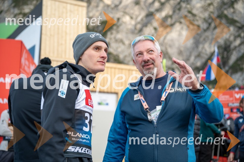  Domen Prevc, smučarski skakalec;  ... Planica 2024, petek in zmaga Petra Prevca