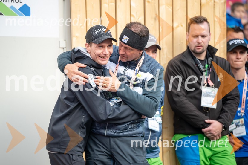  Anže Lanišek, smučarski skakalec;  ... Planica 2024, petek in zmaga Petra Prevca