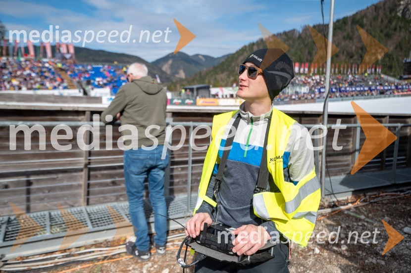  Cene Prevc, nekdanji smučarski skakalecPlanica 2024, petek in zmaga Petra Prevca