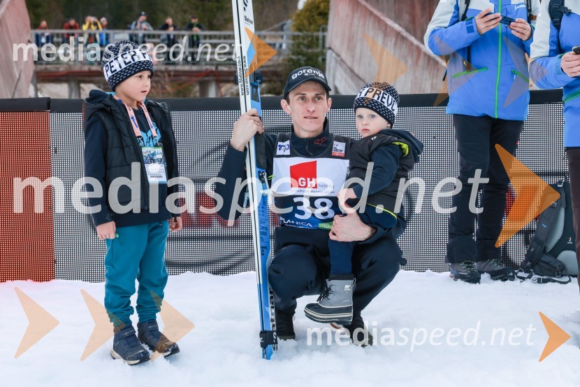  ... ;  Peter  Prevc, smučarski skakalec;  ... Planica 2024, petek in zmaga Petra Prevca