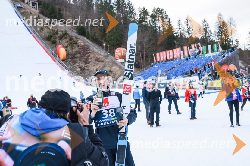  Peter  Prevc, smučarski skakalecPlanica 2024, petek in zmaga Petra Prevca