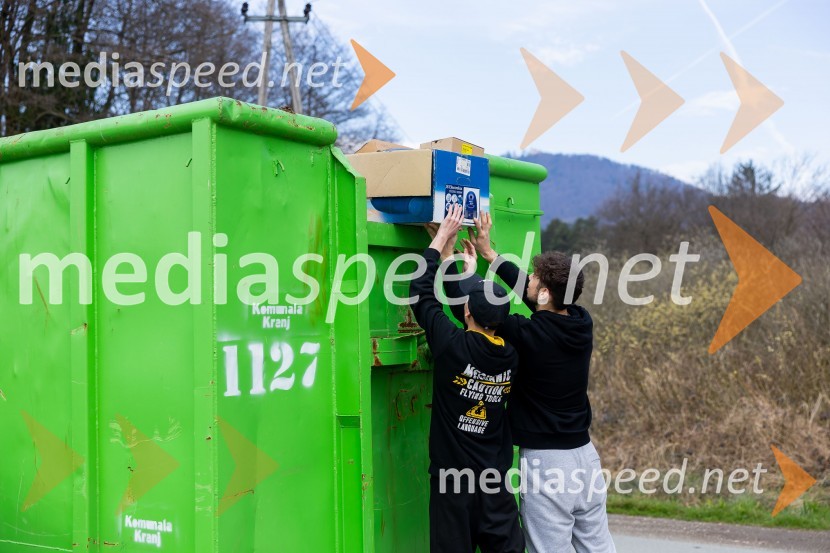 Čistilna akcija v Kranju