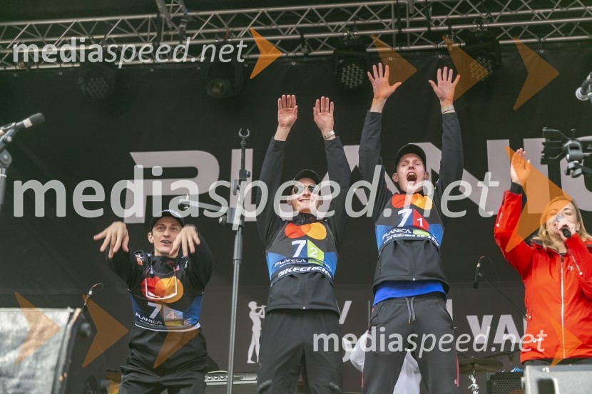  Peter  Prevc, smučarski skakalec;  Domen Prevc, smučarski skakalec;  Lovro Kos, smučarski skakalecPlanica 2024, sobota