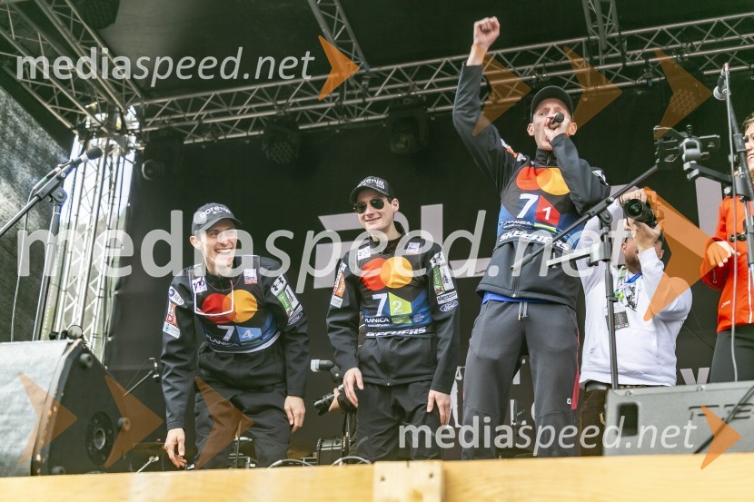  Peter  Prevc, smučarski skakalec;  Domen Prevc, smučarski skakalec;  Lovro Kos, smučarski skakalecPlanica 2024, sobota