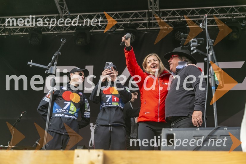  Domen Prevc, smučarski skakalec;  Lovro Kos, smučarski skakalec;  Anja Hlača Ferjančič, novinarka, RTV;  Peter Lovšin - Pero, pevecPlanica 2024, sobota