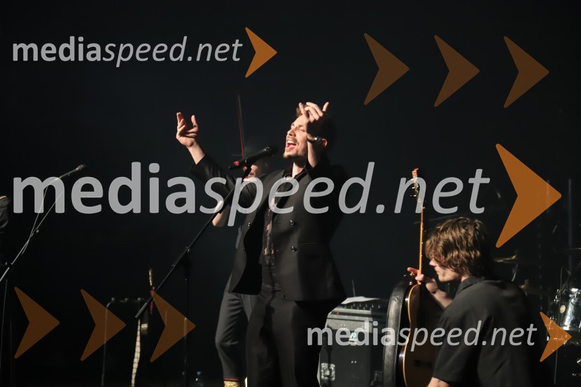  Žan Serčič, glasbenikGala večer z Žanom Serčičem