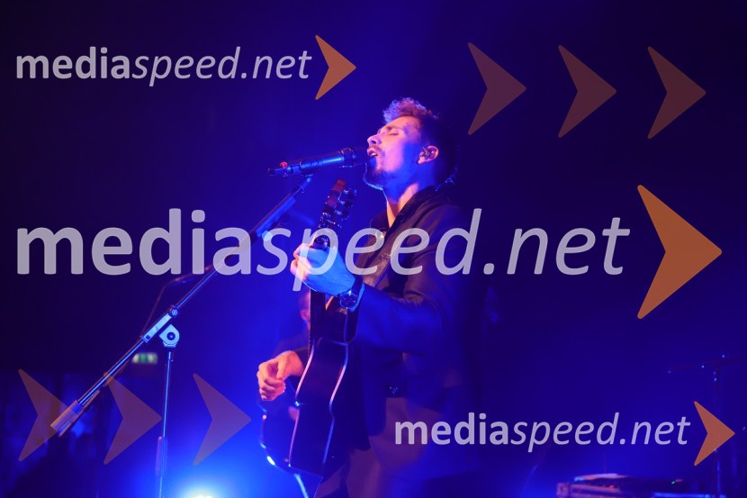  Žan Serčič, glasbenikGala večer z Žanom Serčičem