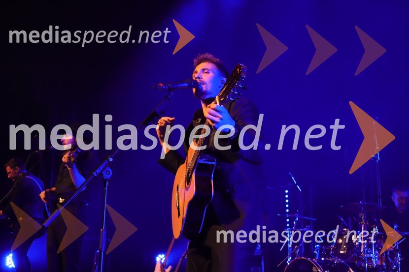  Žan Serčič, glasbenikGala večer z Žanom Serčičem