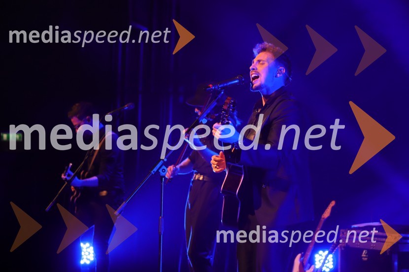  Žan Serčič, glasbenikGala večer z Žanom Serčičem