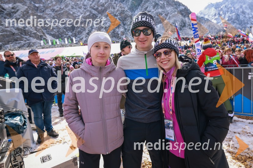  Nika  Prevc, smučarska skakalka;  Cene Prevc, nekdanji smučarski skakalec;  Julija Patricija NovakPlanica 2024, nedelja