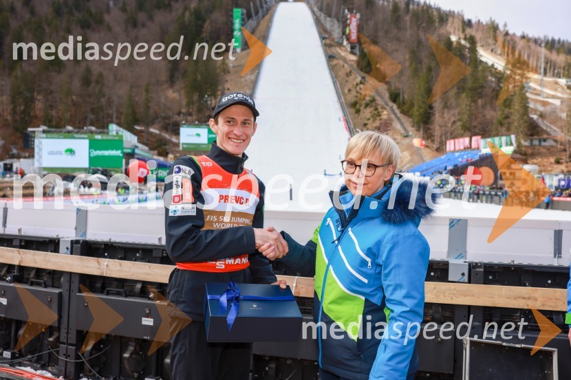  Peter  Prevc, smučarski skakalec; dr. Nataša Pirc Musar, predsednica Republike SlovenijePlanica 2024, nedelja