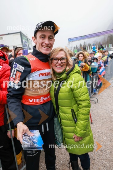  Peter  Prevc, smučarski skakalec;  Nuša Derenda, pevkaPlanica 2024, nedelja