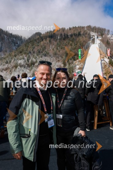  Tomaž Šušteršič, generalni sekretar organizacijskega komiteja Planica;  Tjaša Kolenc Filipčič, vodja upravljanja z blagovno znamko in direktorica marketinga v Skupini TriglavPlanica 2024, nedelja