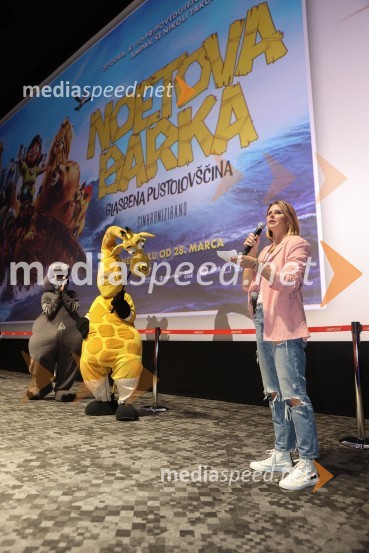  Teja  Jugovic, spletna vplivnica, Cool mamacitaPremiera animiranega filma Noetova barka, Cineplexx