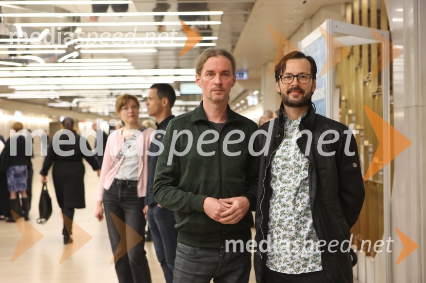  Andrej Jaklič, vodja gledališkega in sodobnoplesnega programa CD;  Milan Tomášik, plesalecPlesna uprizoritev Marco da Silva Ferreira: Kadaver v Cankarjevem domu