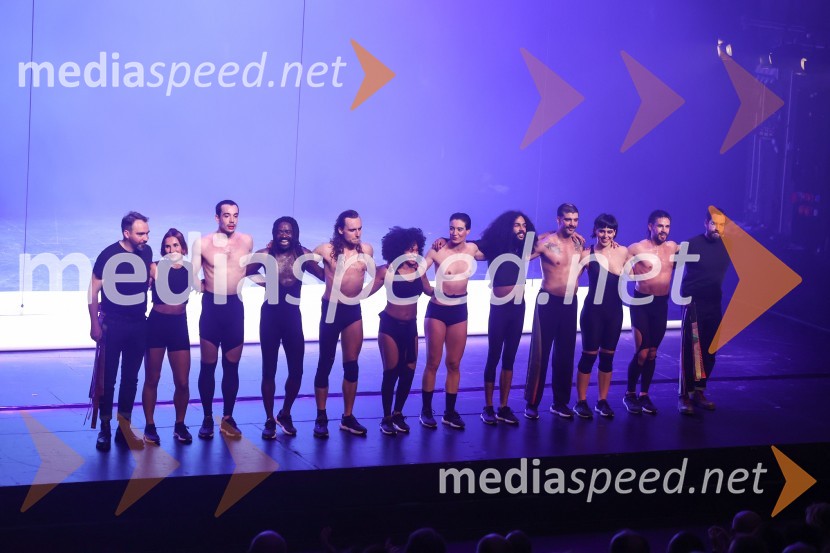  ... ;  ... ;  ... ;  Fábio Krayze, plesalec;  Max Makowski, plesalec;  Nala Revlon, plesalka;  Mélanie Ferreira, plesalka;  Nelson Teunis, plesalec;  André Speedy Garcia, plesalec;  Maria Antunes, plesalka;  Marco da Silva Ferreira, plesalec;  ... Plesna uprizoritev Marco da Silva Ferreira: Kadaver v Cankarjevem domu