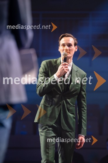  Domen Prevc, smučarski skakalecZlata preproga ob zaključku kariere Petra Prevca