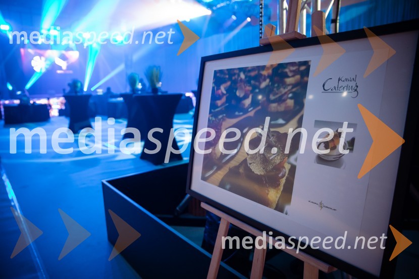 Zlata preproga ob zaključku kariere Petra Prevca