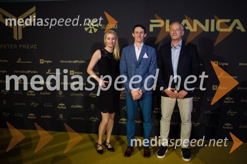 ... ;  Peter  Prevc, smučarski skakalec;  Matjaž Polak, kondicijski trener reprezentance slovenskih smučarskih skakalcevZlata preproga ob zaključku kariere Petra Prevca