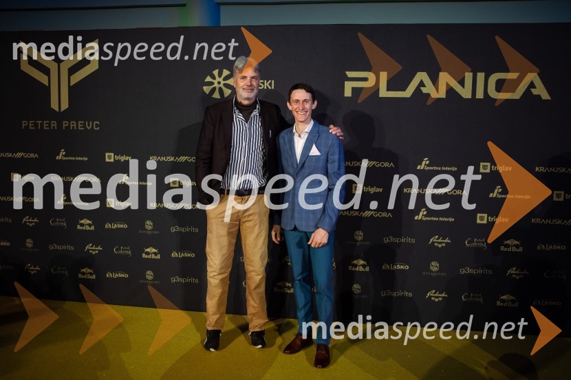  Horst Nilgen, FIS;  Peter  Prevc, smučarski skakalecZlata preproga ob zaključku kariere Petra Prevca