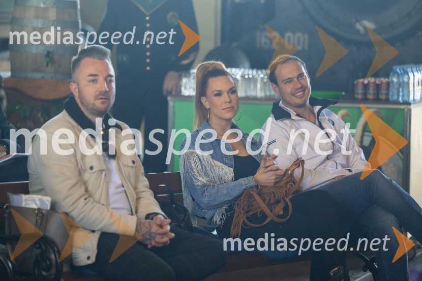  Dejan Krajnc, glasbenik, Dejan Dogaja;  Nika Zorjan, pevka;  Dejan Vunjak, glasbenik59. festival Pivo in cvetje Laško, novinarska konferenca