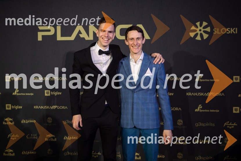  Žak Mogel, smučarski skakalec;  Peter  Prevc, smučarski skakalecZlata preproga ob zaključku kariere Petra Prevca