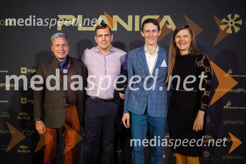  ... ;  ... ;  Peter  Prevc, smučarski skakalec;  ... Zlata preproga ob zaključku kariere Petra Prevca