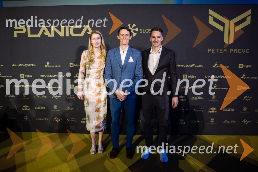  ... ;  Peter  Prevc, smučarski skakalec;  ... Zlata preproga ob zaključku kariere Petra Prevca