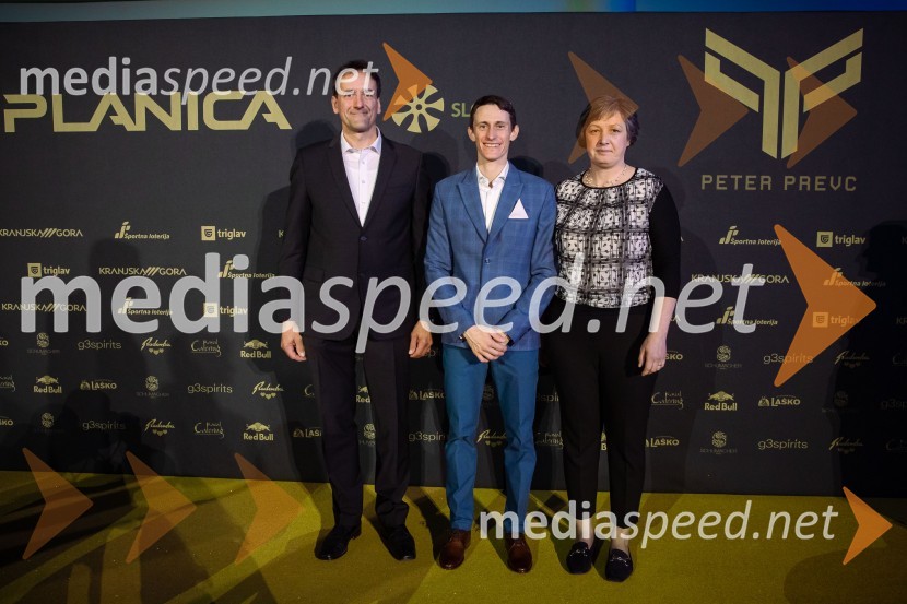  ... ;  Peter  Prevc, smučarski skakalec;  ... Zlata preproga ob zaključku kariere Petra Prevca