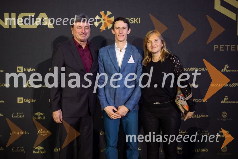  ... ;  Peter  Prevc, smučarski skakalec;  ... Zlata preproga ob zaključku kariere Petra Prevca