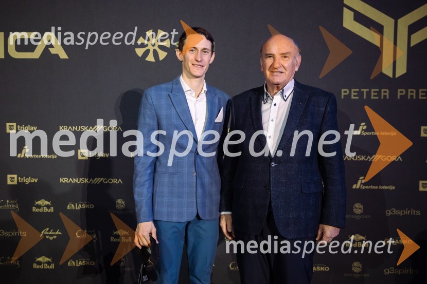  Peter  Prevc, smučarski skakalec;  Ljubo Jasnič, nekdanji predsednik DESUSZlata preproga ob zaključku kariere Petra Prevca