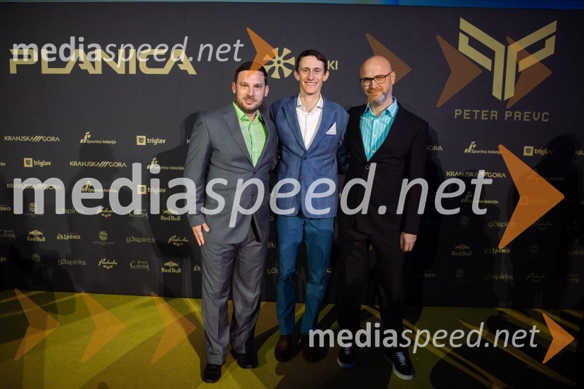  ... ;  Peter  Prevc, smučarski skakalec;  ... Zlata preproga ob zaključku kariere Petra Prevca